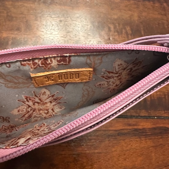 Hobo Leather Card Holder/Wallet - Picture 3 of 3